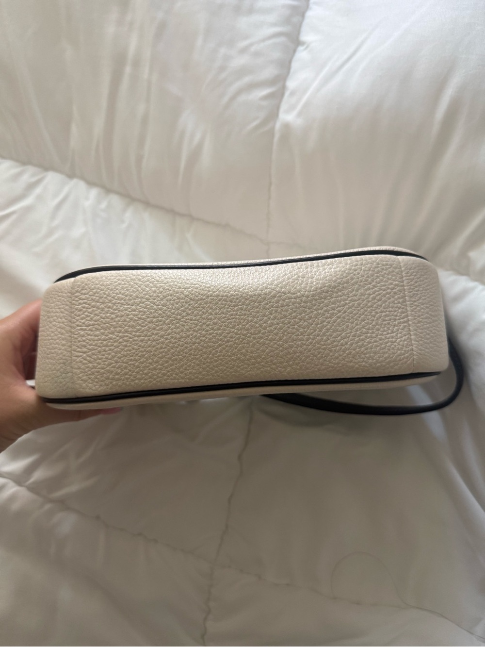 Authentic Coach Cream Pebbled Leather Mini Shoulder Bag with Black Trim - Picture 3 of 7